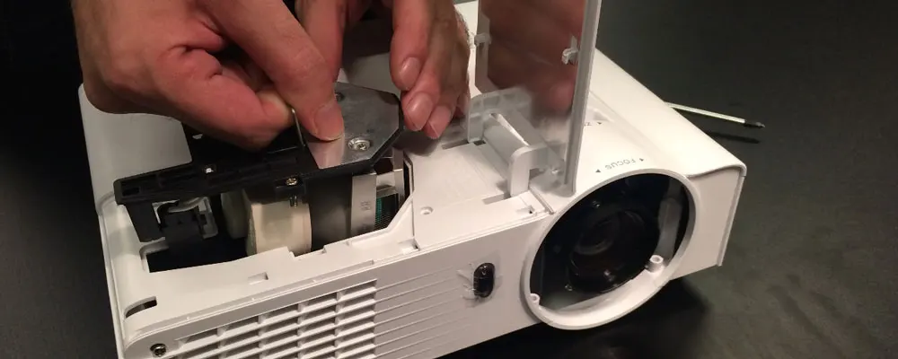 تعمیر پروژکتور